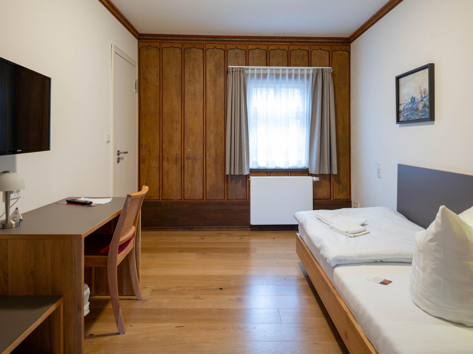 Gaestehaus Nikolai Эрфурт Экстерьер фото